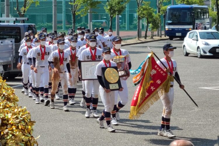 🥇 凱旋式 🏆  が行われました！