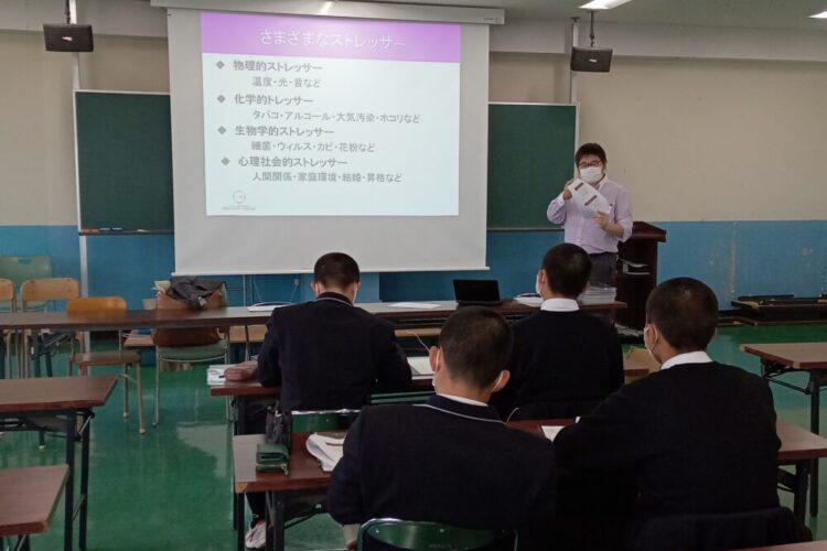 １学年 大学・専門学校模擬授業