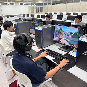 コンピュータ部